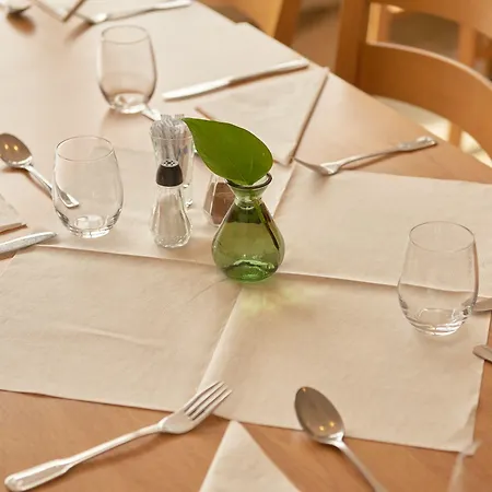 Slobrua Gjestegard מלון