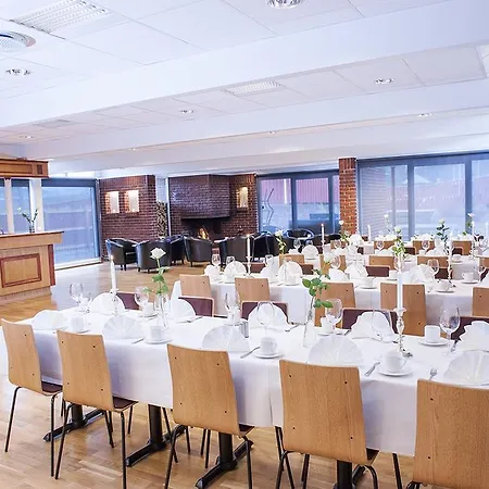 Hotel Slobrua Gjestegard