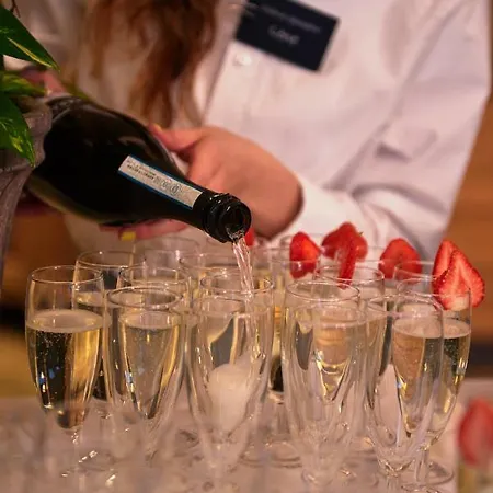 Slobrua Gjestegard 2* Skarnes Stasjonsby