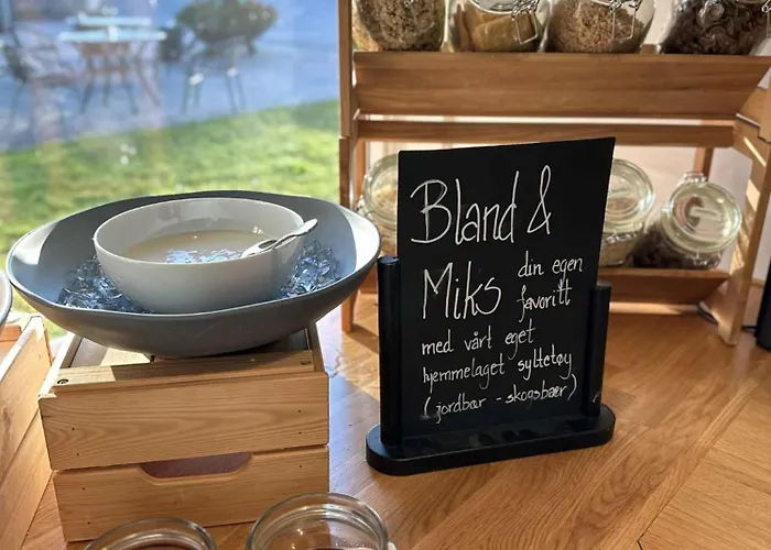 Hotel Slobrua Gjestegard Skarnes Stasjonsby