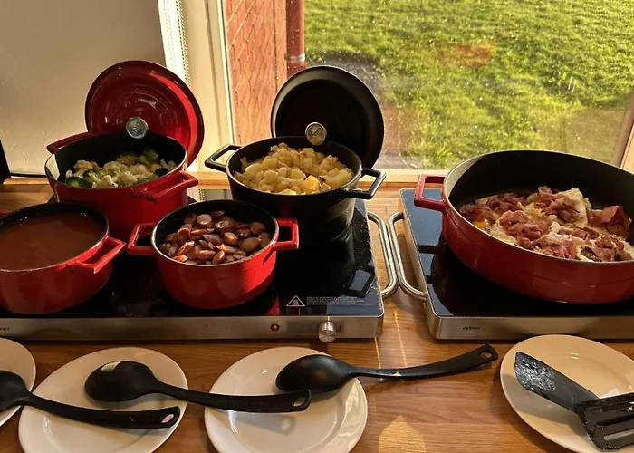 Slobrua Gjestegard Skarnes Stasjonsby
