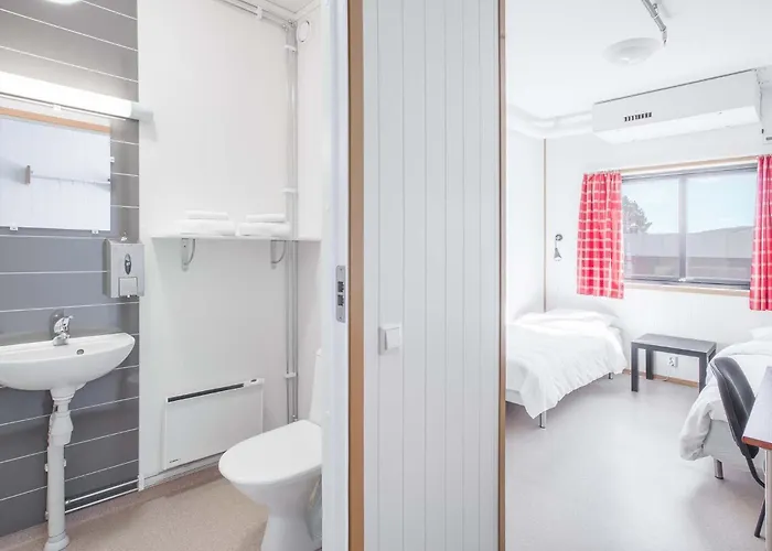 Otel Slobrua Gjestegard Skarnes Stasjonsby