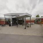 Slobrua Gjestegard Отель Skarnes